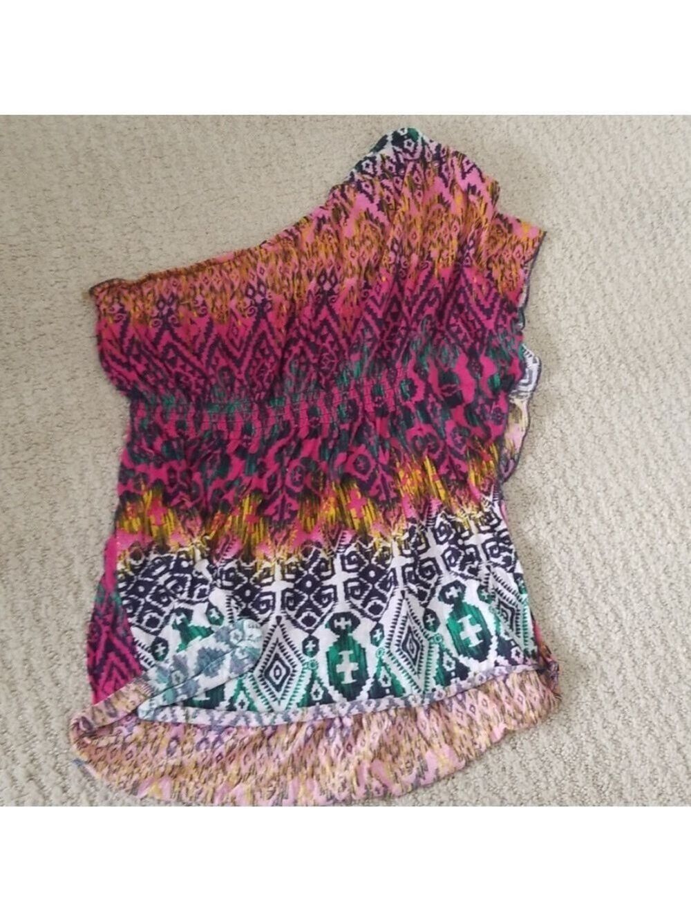 Vanity Ruffle Top - Picture 3 of 3